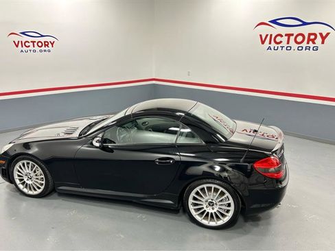 Used 2006 Mercedes-Benz SLK 55 AMG image 3