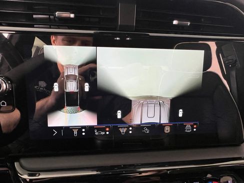 Certified 2025 GMC Sierra 2500 AT4X AWD/4WD image 29