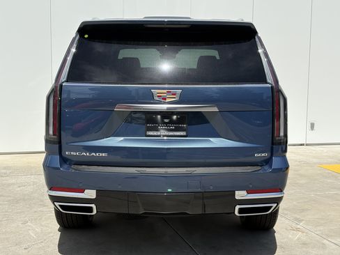New 2026 Cadillac Escalade Luxury AWD/4WD image 8