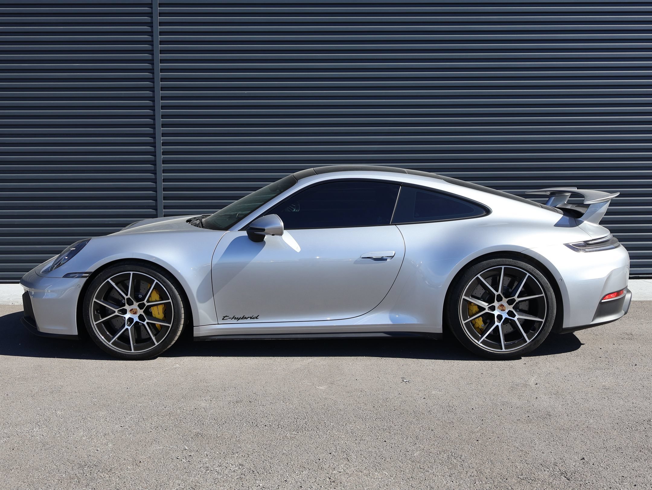 Used 2026 Porsche 911 Carrera 4 GTS AWD/4WD image 2