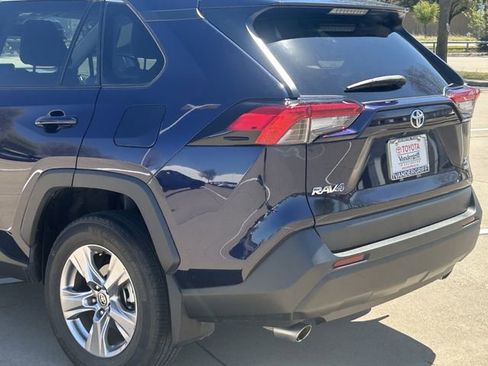Used 2023 Toyota RAV4 XLE image 7