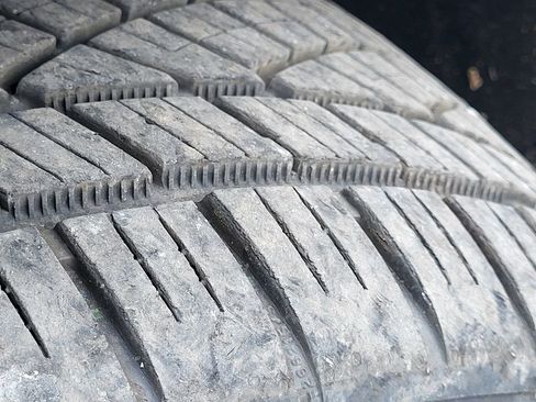 Used 2005 Audi A6 4.2 image 11