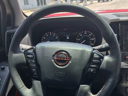 Used 2025 Nissan Frontier Pro-X w/ Pro Convenience Package RWD image 18