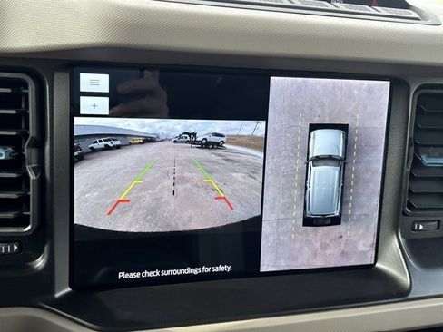 Used 2022 Ford Bronco Wildtrak image 31