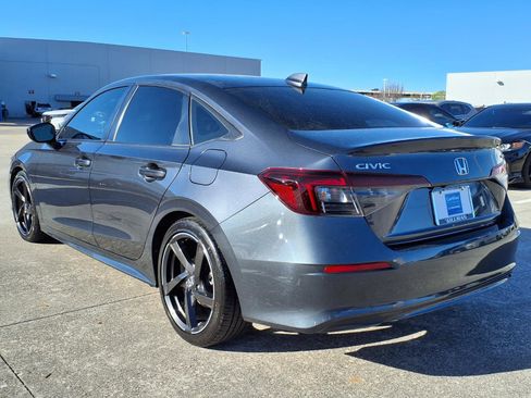 Certified 2025 Honda Civic Sport image 3