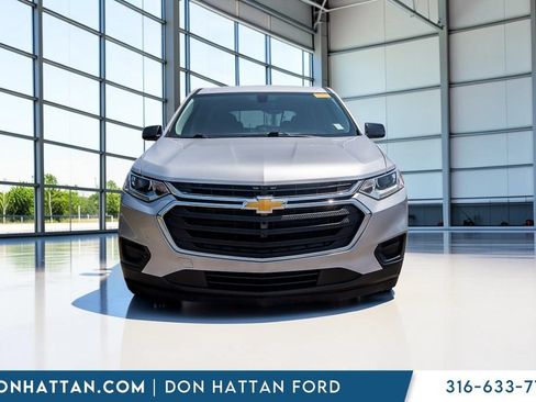Used 2019 Chevrolet Traverse LS FWD image 22