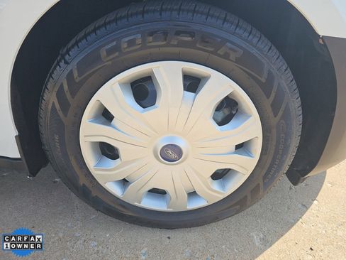 Used 2020 Ford Transit Connect XL FWD image 3