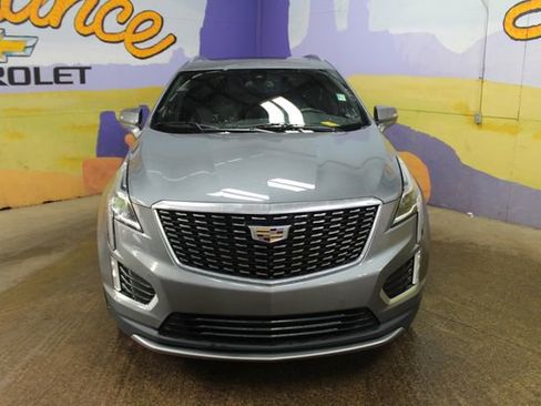 Used 2021 Cadillac XT5 Premium Luxury w/ LPO, Floor Liner Package AWD/4WD image 3