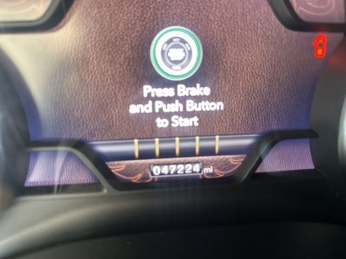 Used 2022 RAM 1500 Big Horn AWD/4WD image 10