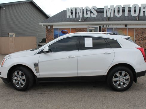 Used 2016 Cadillac SRX Luxury AWD/4WD image 2