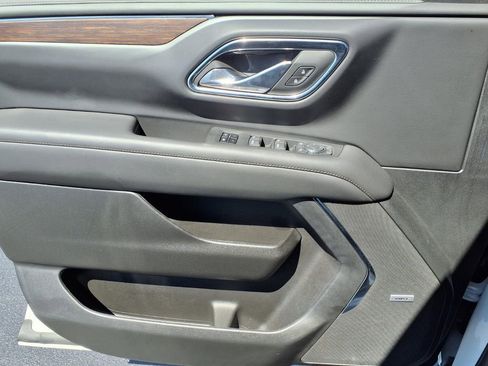 Used 2023 Chevrolet Tahoe High Country w/ Advanced Technology Package image 21