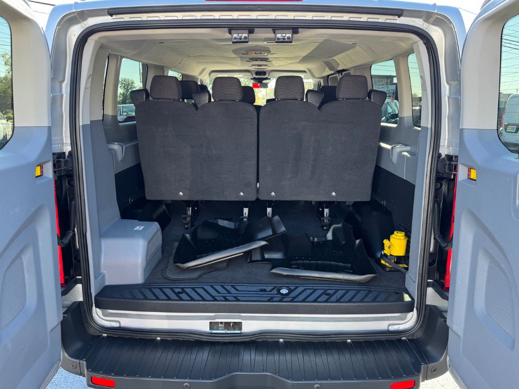 Used 2016 Ford Transit 350 XLT RWD image 18