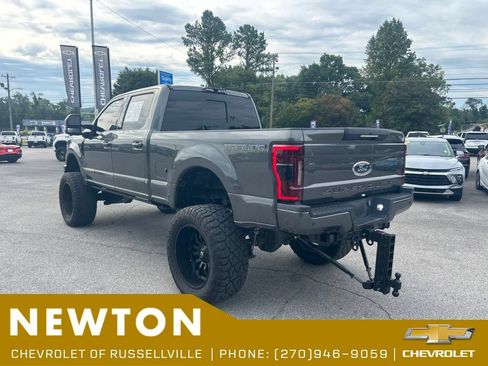 Used 2019 Ford F250 Lariat w/ Lariat Ultimate Package AWD/4WD image 12
