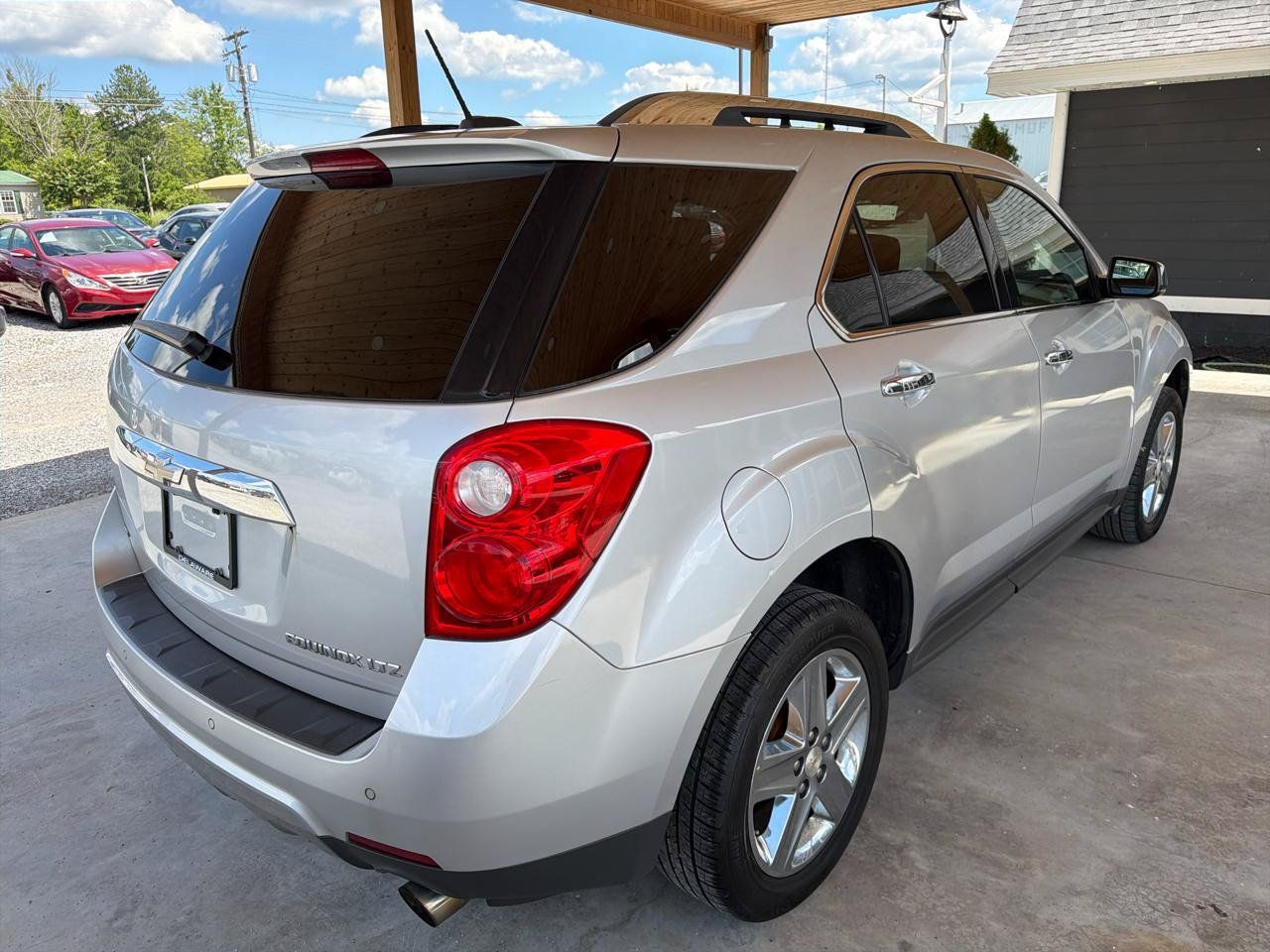 Used 2015 Chevrolet Equinox LTZ AWD/4WD image 6