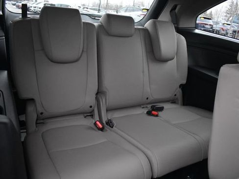 Used 2024 Honda Odyssey EX-L image 15