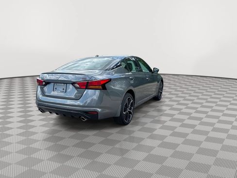 New 2026 Nissan Altima 2.5 SR AWD/4WD image 11