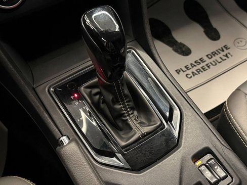 Used 2021 Subaru Crosstrek 2.5i Sport w/ Moonroof Package image 14