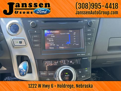 Used 2014 Toyota Prius V Five image 15