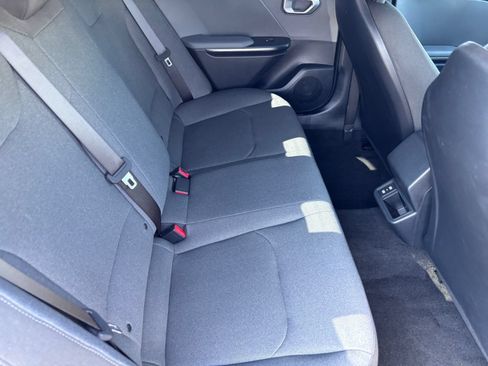 Used 2025 Kia K4 FWD image 15