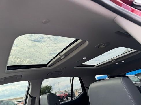 Used 2020 Chevrolet Traverse Premier w/ LPO, Floor Liner Package image 21