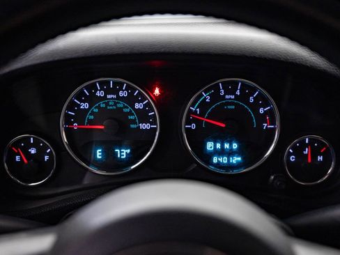 Used 2017 Jeep Wrangler Sport w/ Quick Order Package 24S AWD/4WD image 29