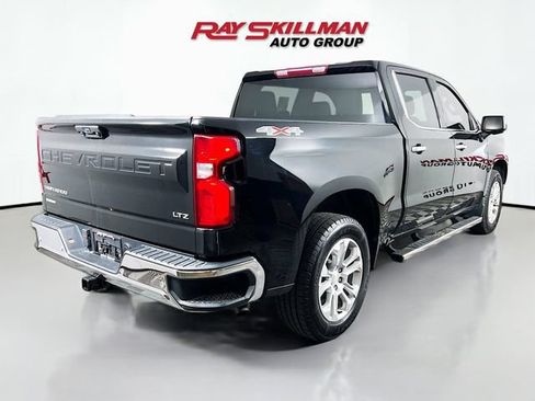 Used 2023 Chevrolet Silverado 1500 LTZ AWD/4WD image 7
