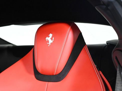 Used 2023 Ferrari Roma RWD image 22