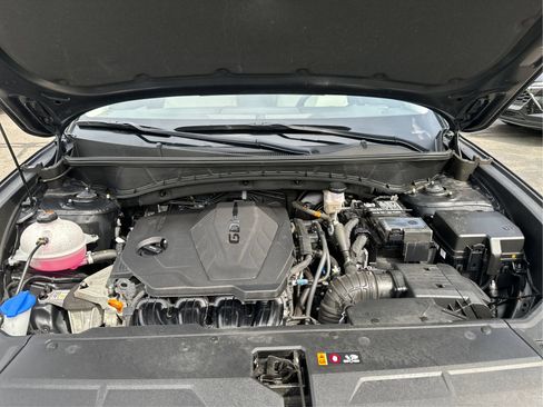 Certified 2025 Hyundai Tucson SEL AWD/4WD image 11