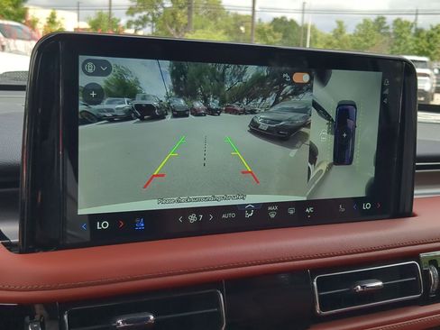 New 2026 Lincoln Aviator Reserve RWD image 16