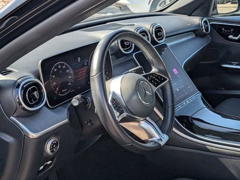 Used 2025 Mercedes-Benz C 300 Sedan image 6