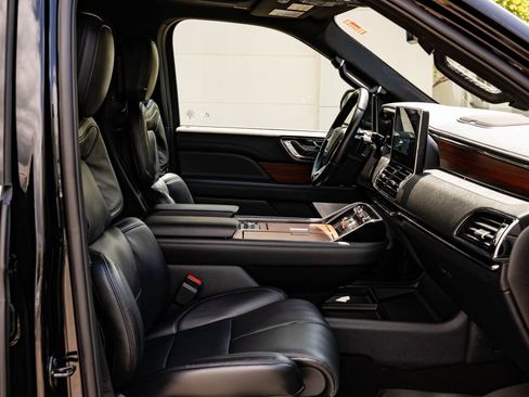 Used 2024 Lincoln Navigator Reserve AWD/4WD image 26