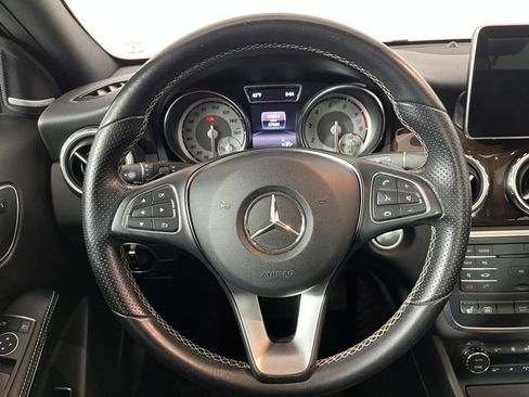 Used 2016 Mercedes-Benz GLA 250 4MATIC image 12