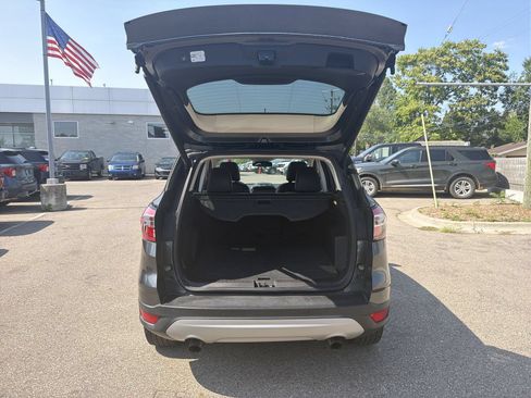 Used 2017 Ford Escape Titanium FWD image 36