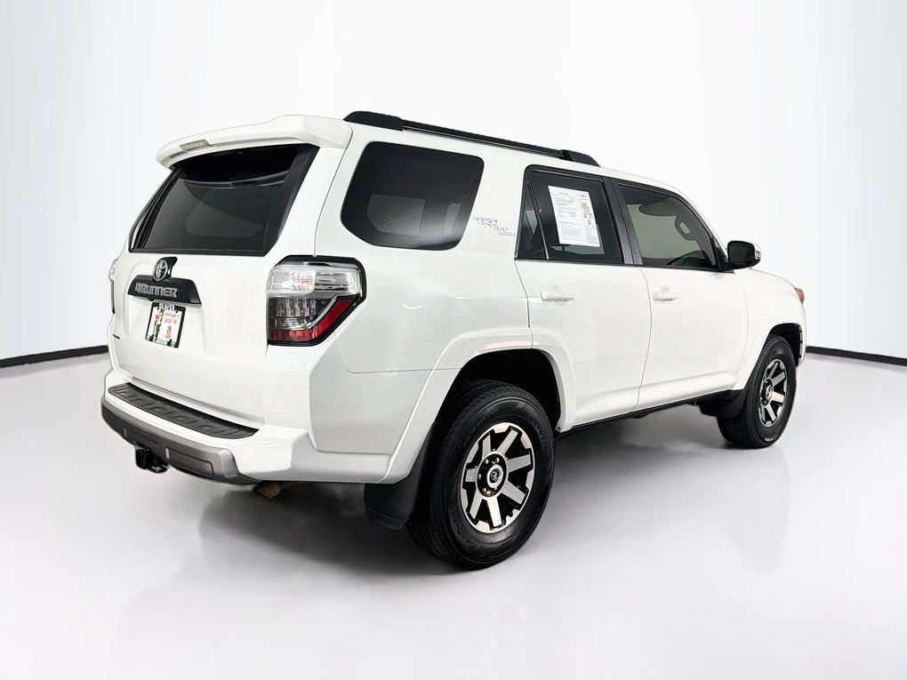 Used 2023 Toyota 4Runner TRD Off-Road Premium w/ Moonroof Package AWD/4WD image 8