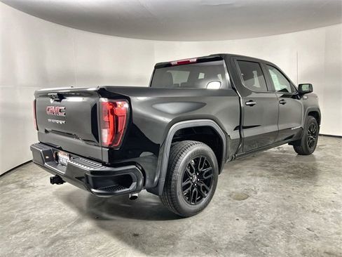 Used 2025 GMC Sierra 1500 Pro w/ Graphite Edition image 8