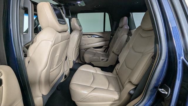 Used 2019 Cadillac Escalade Platinum AWD/4WD image 18