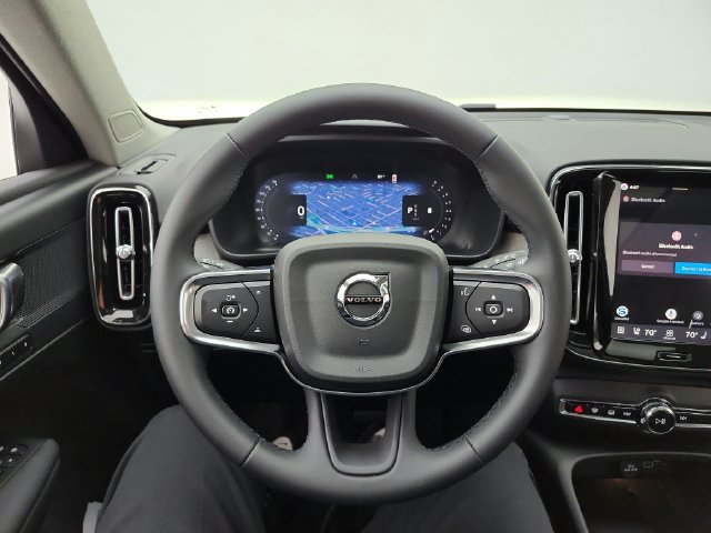 New 2026 Volvo XC40 B5 Plus w/ Protection Package Premier AWD/4WD image 33