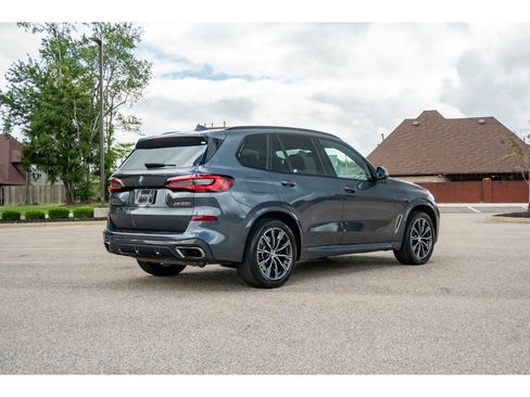 Used 2022 BMW X5 M50i w/ Premium Package AWD/4WD image 5