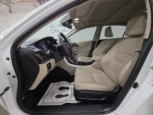 Used 2016 Honda Accord EX-L image 19