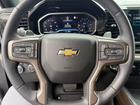 Used 2023 Chevrolet Silverado 1500 High Country image 20