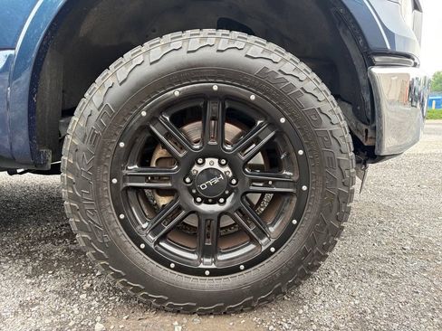 Used 2016 Ford F150 Lariat w/ Equipment Group 502A Luxury AWD/4WD image 15