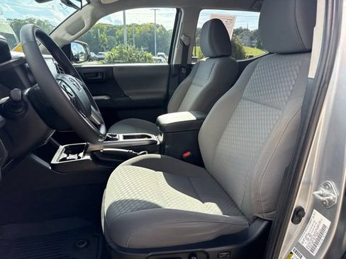 Used 2023 Toyota Tacoma SR5 AWD/4WD image 21