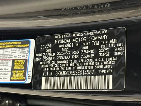 Certified 2025 Hyundai Tucson SEL AWD/4WD image 32