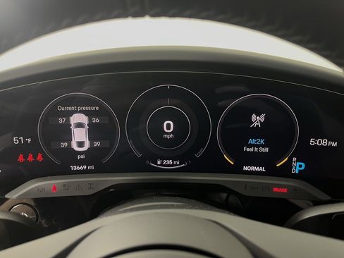 Certified 2024 Porsche Taycan GTS image 15