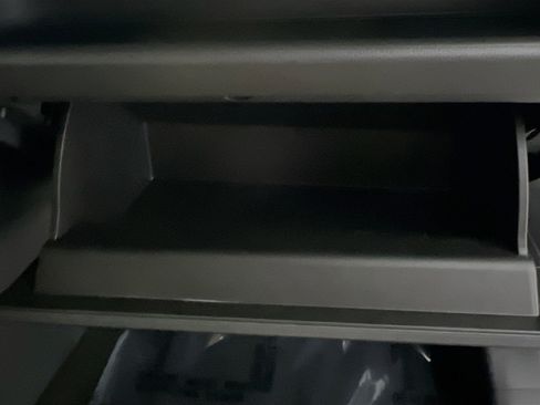 Used 2023 Toyota RAV4 XLE Premium image 35