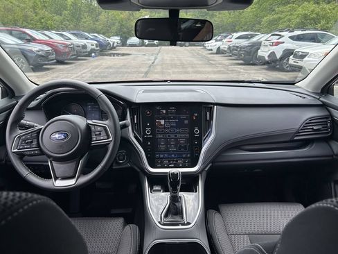 Certified 2025 Subaru Outback Premium AWD/4WD image 11