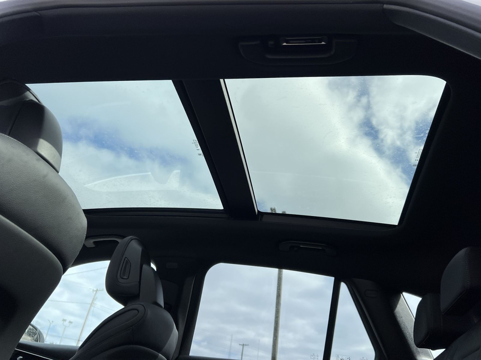 Certified 2026 Mercedes-Benz GLC 300 4MATIC image 24