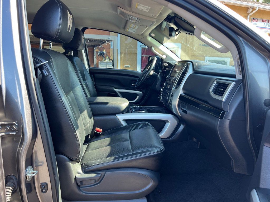 Used 2021 Nissan Titan SV w/ SV Convenience Package AWD/4WD image 26