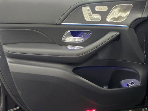 New 2026 Mercedes-Benz GLE 53 AMG 4MATIC Coupe image 23