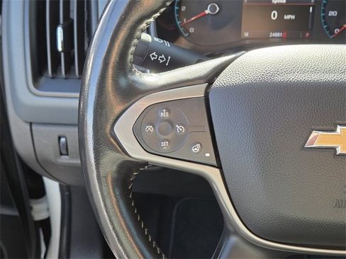 Used 2020 Chevrolet Colorado Z71 image 17